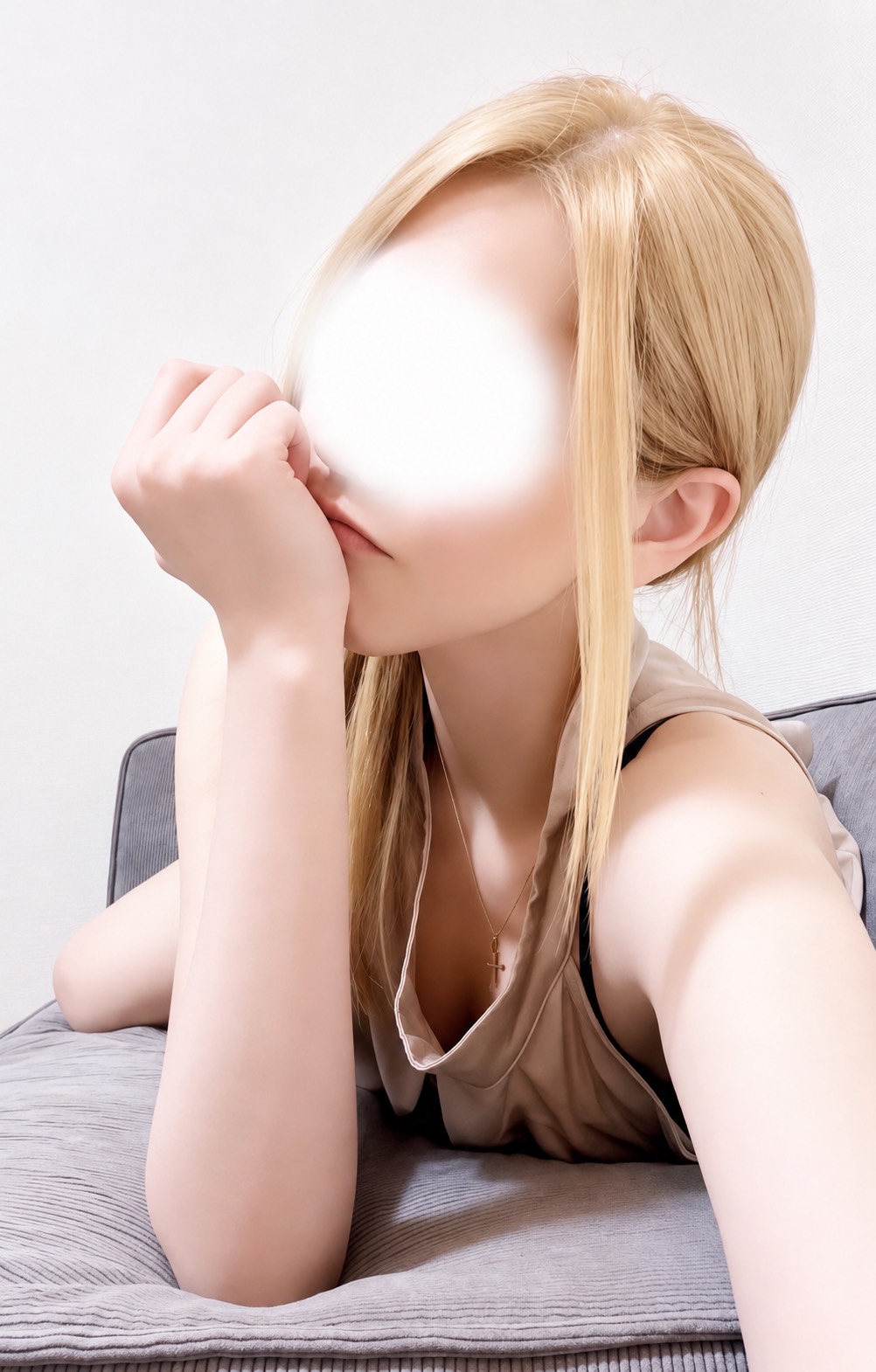 ももな　☆☆